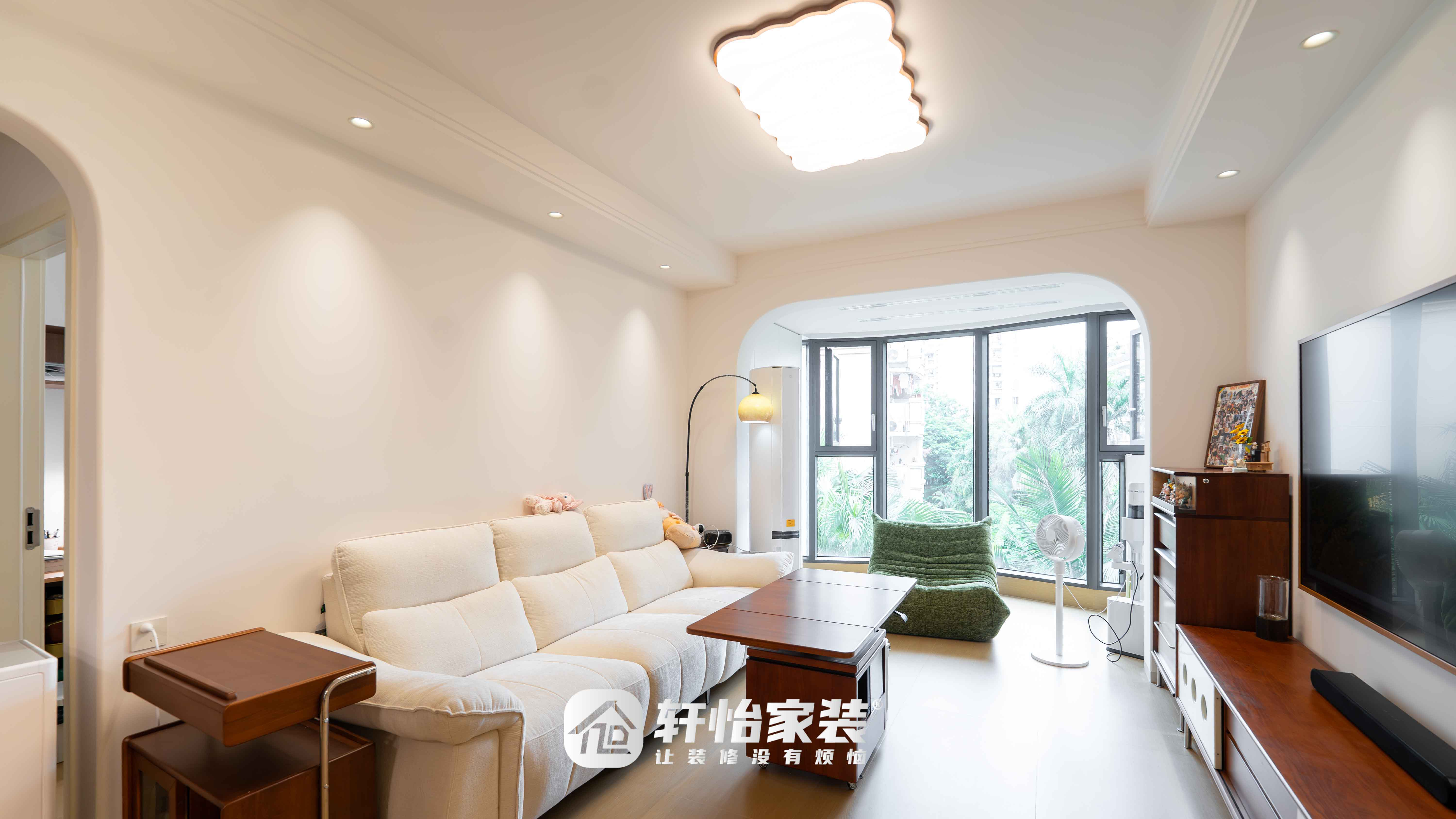 轩怡家装五宅一生｜广州 86㎡原木奶油三居室，优化格局落地显大又实用
